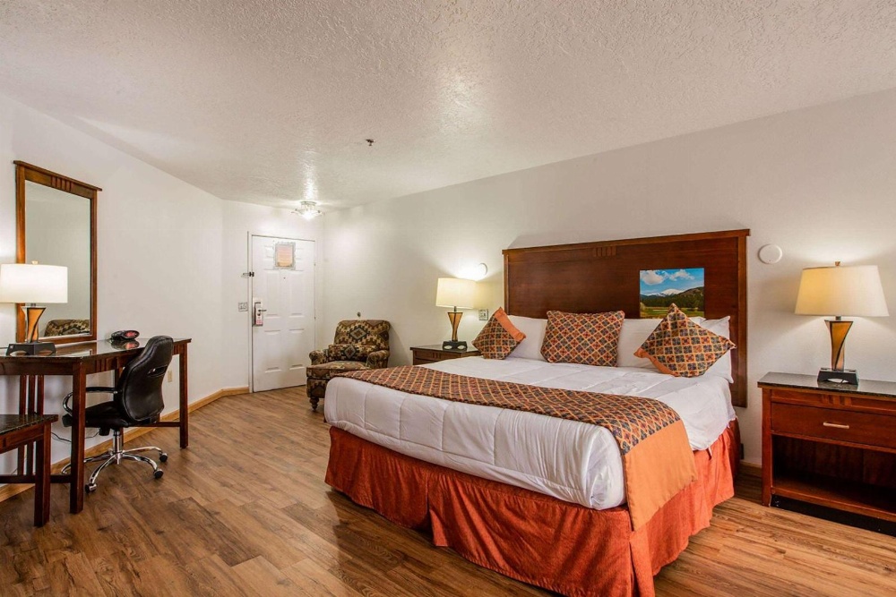 Sandia Peak Inn, a Howard Johnson by Wyndham