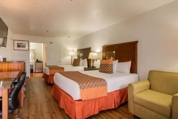 Sandia Peak Inn, a Howard Johnson by Wyndham 4